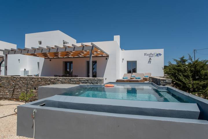 Holiday rental for 6 people, with Balcony and Hot tub as well as Garden in Paros