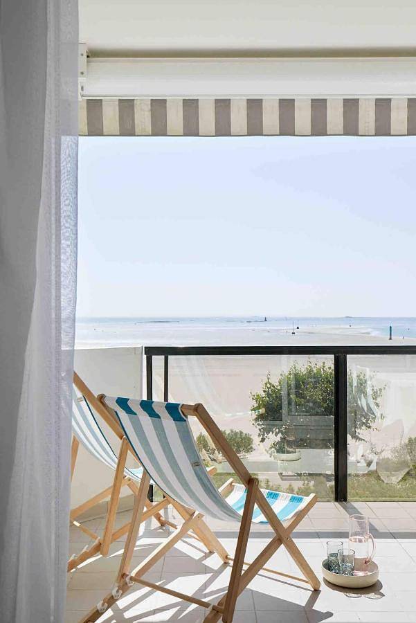 Location de vacances pour 2 personnes, avec Balcon ainsi que Terrasse et Vue dans Plage Benoît