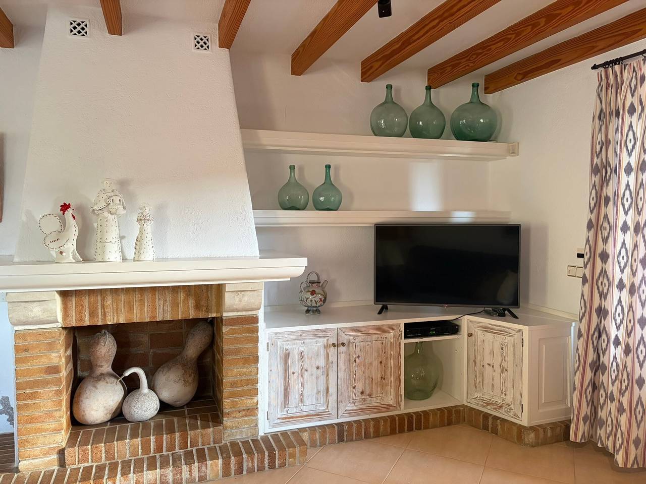 Charming Country House with Pool and Spectacular Village Views in Pollença, North Majorca