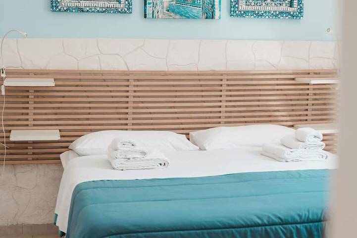 Villa für 15 Personen, mit Garten und Balkon sowie Whirlpool in Taranto - 3