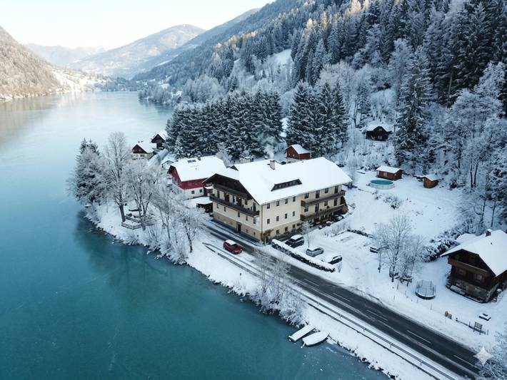 Ferienwohnung für 6 Personen, mit Balkon in Feld am See