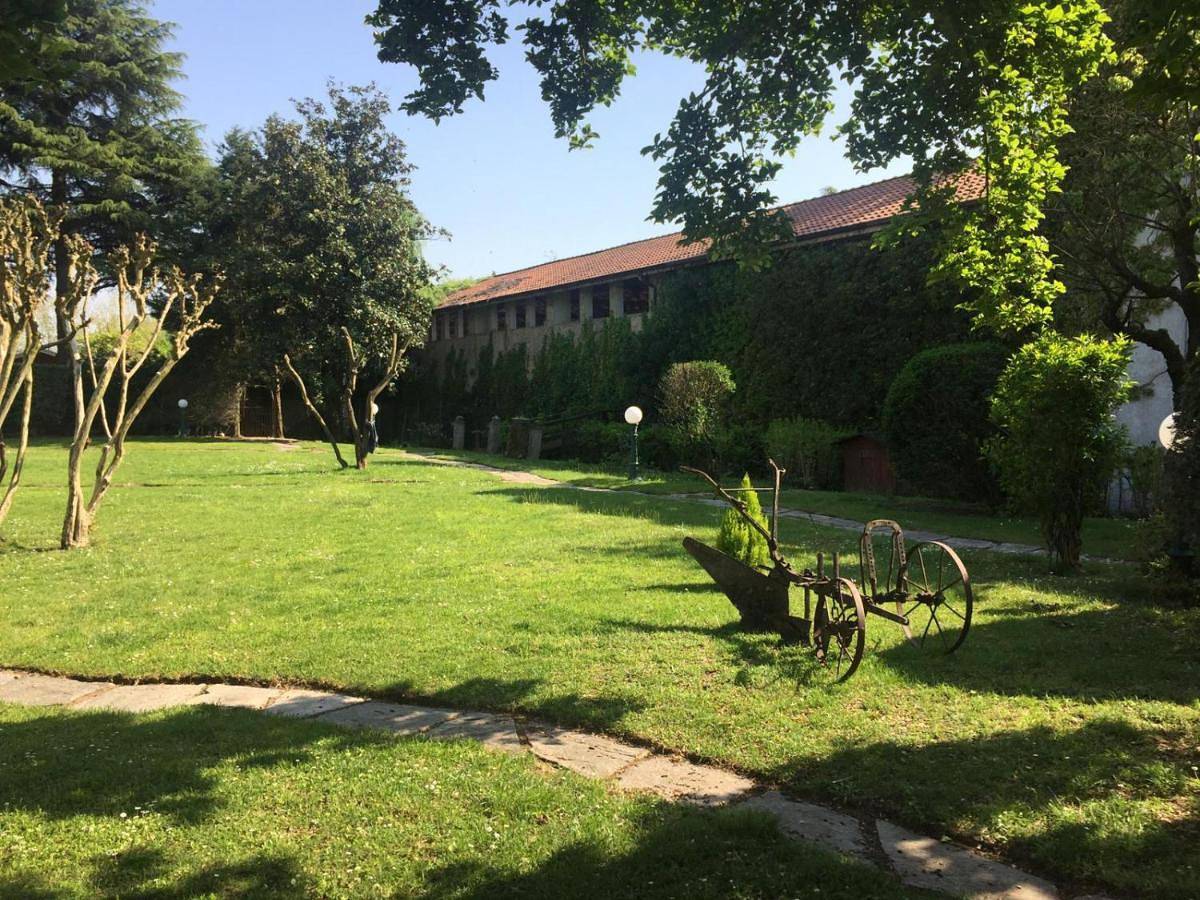 Al Portico Private Apartment in Magenta, Mailand Provinz