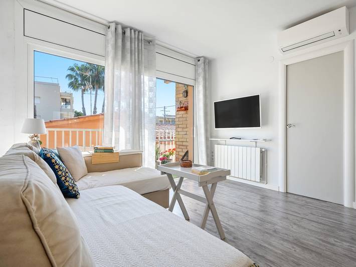 Apartamento para 4 personas, con Balcón y Terraza en Cubellas
