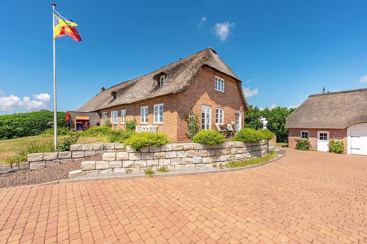 Bauernhof für 5 Personen, mit Terrasse und Garten in Dagebüll