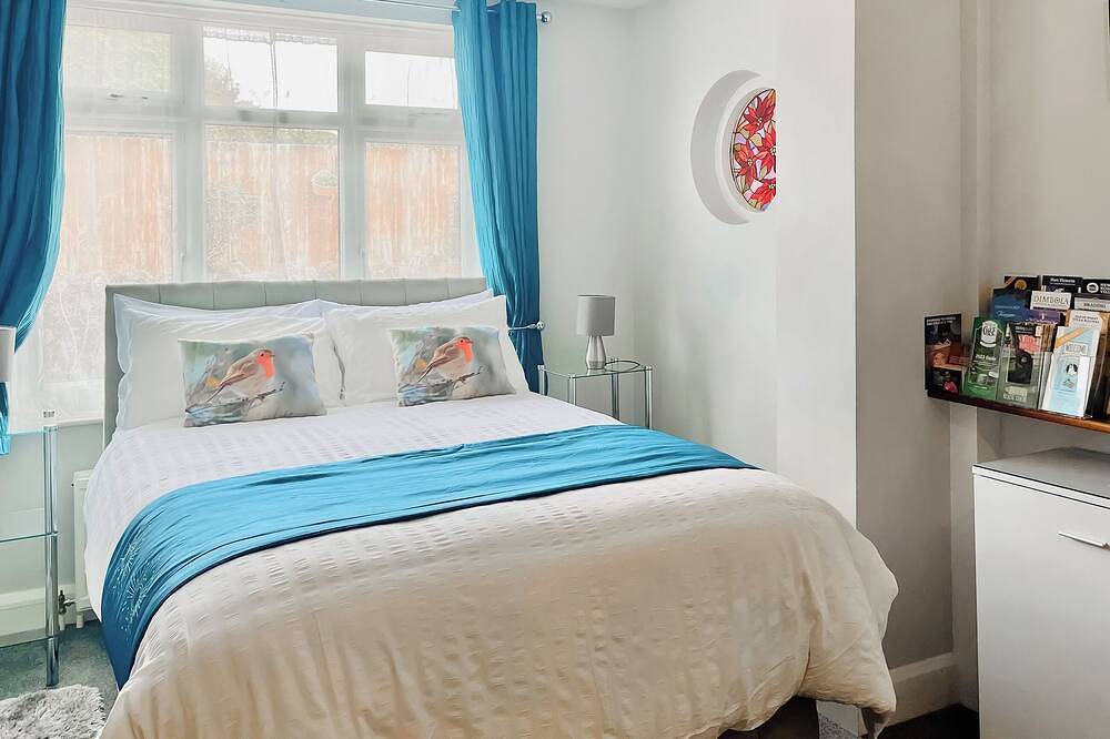 Black Pan Holiday Cottage in Isle of Wight