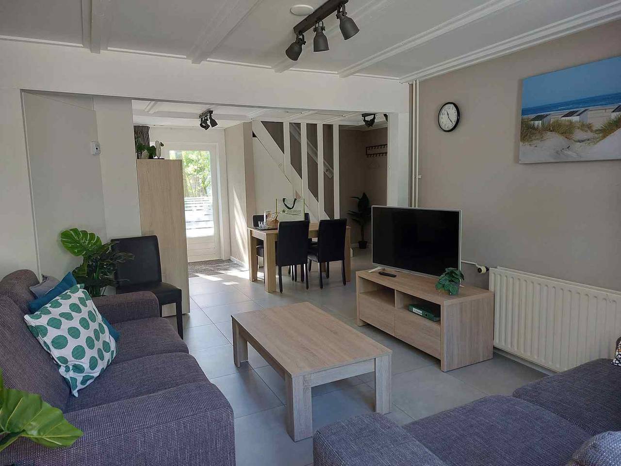 Sfeervol 5-persoons vakantiehuis op 800m van het strand in Oostkapelle. in Oostkapelle, Walcheren