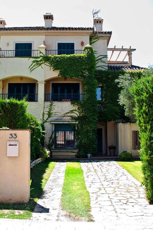 Chalet para 10 personas, con vistas además de jardín y piscina, Se admiten mascotas en Campo de Gibraltar - 2