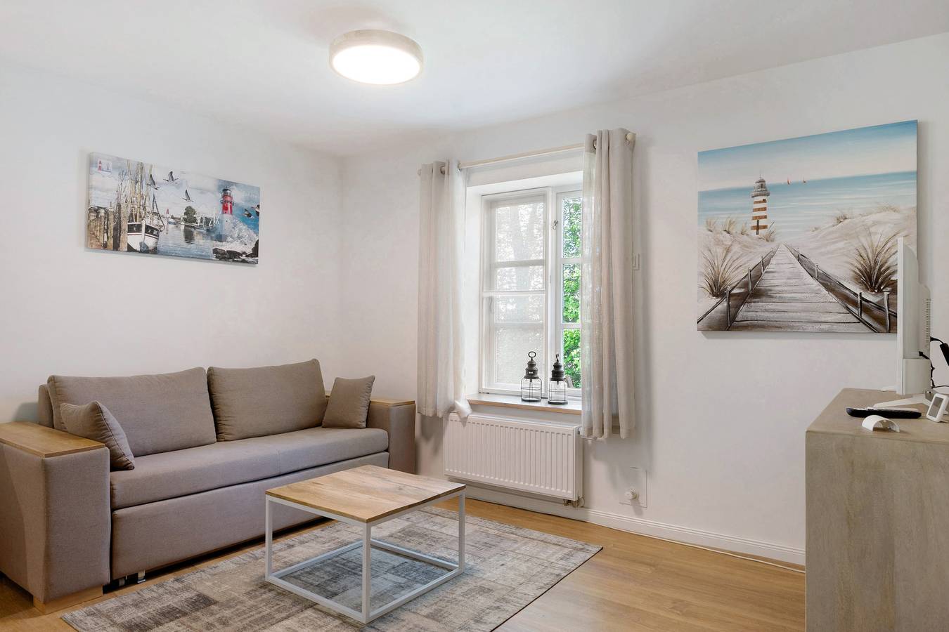 Ganze Wohnung, Ferienwohnung 'Fewo 5' mit Privatterrasse, Gemeinschaftsgarten und Wlan in Oldenswort, Eiderstedt