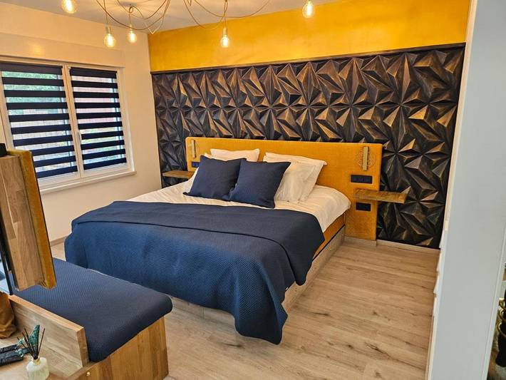 Chambre d’hôte pour 2 personnes, avec Jacuzzi et Terrasse