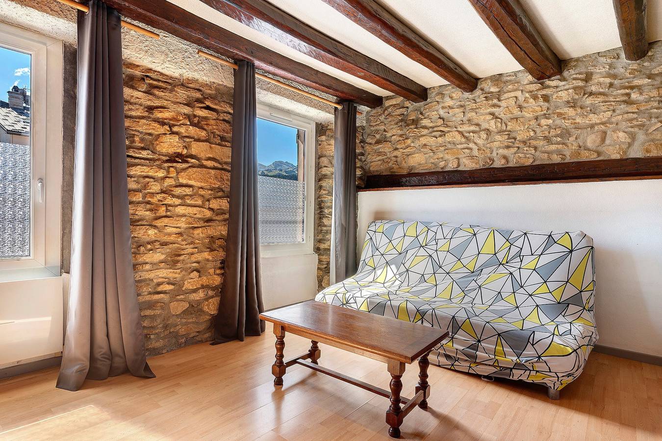 Appartement entier, Appartement de caractère au centre avec vue sur la montagne in Villard-de-Lans, Parc naturel régional du Vercors