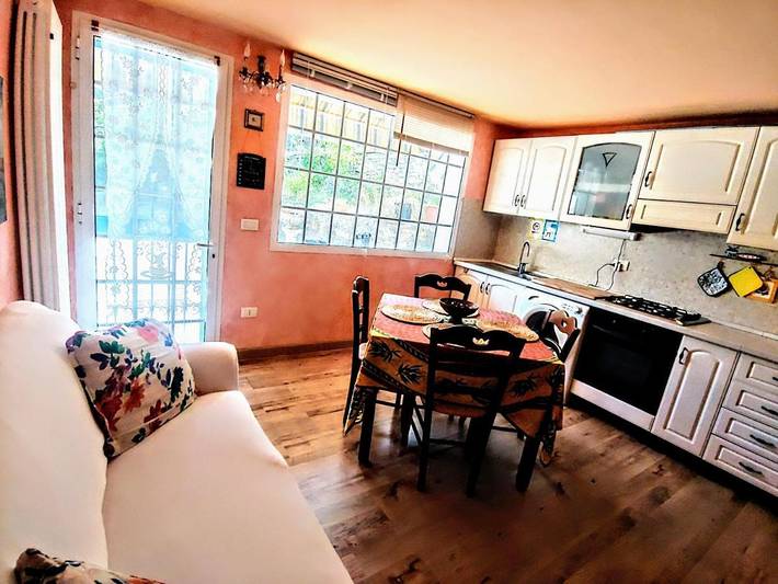 Gîte pour 4 personnes, avec jardin à Lucinasco - 4