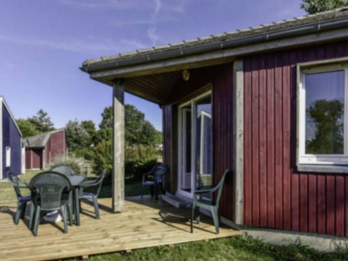 Gîte pour 6 personnes, avec terrasse et piscine à Saint-Gervais-d'Auvergne