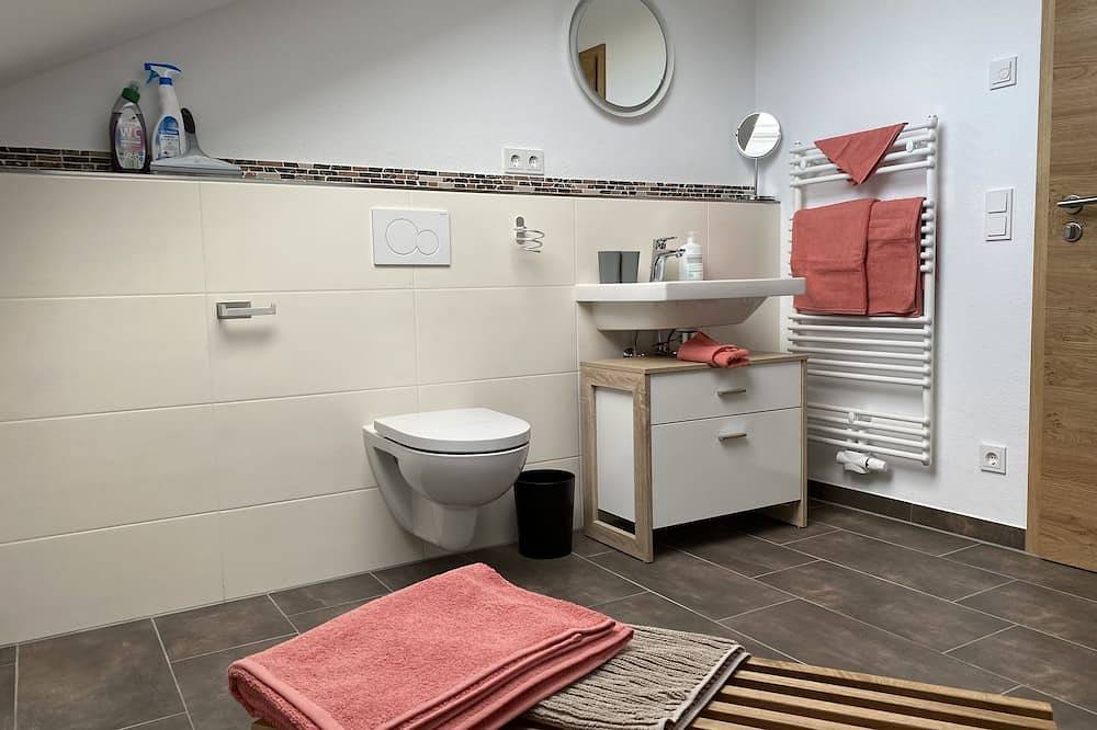Ganze Wohnung, Ferienwohnung \"am Seeufer\" in Ambach Gemütlich Heimelig in Münsing, Starnberger See