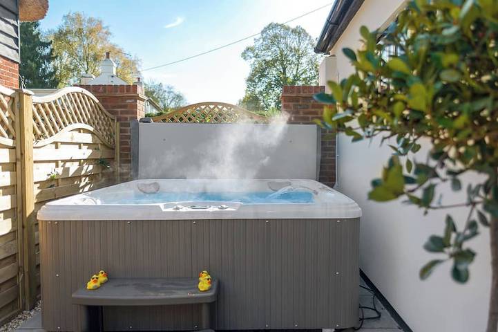 Casa rural para 2 personas, con jacuzzi y jardín, Se admiten mascotas - 1