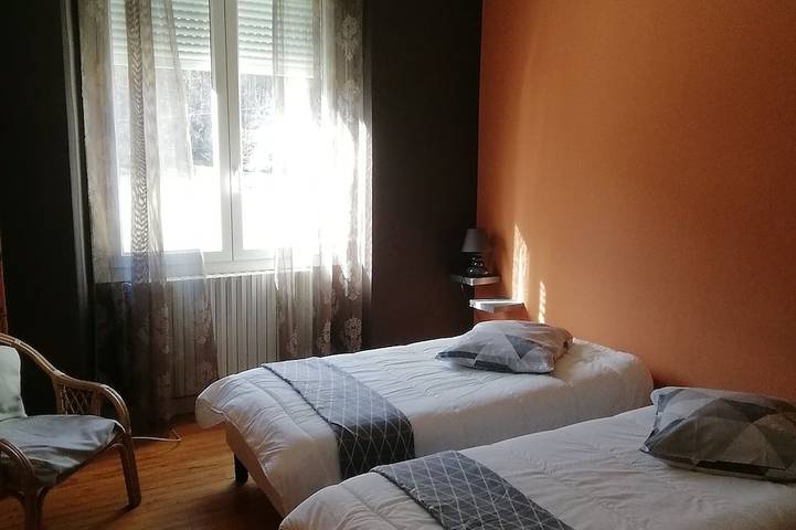 Location de vacances pour 12 personnes, avec jardin et balcon à Asté - 3