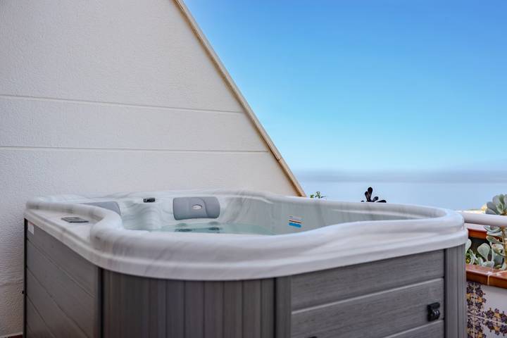 Ganze Wohnung, Ferienwohnung 'Apto Sunset Ocean View' mit Meerblick, WLAN und Klimaanlage in Adeje, Teneriffa Süd