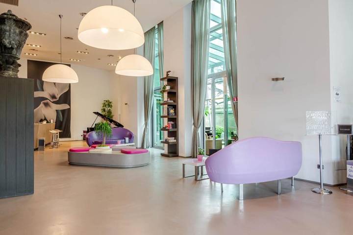 Appartamento per 3 persone, con Idromassaggio e Giardino nonché Sauna a Cernusco sul Naviglio