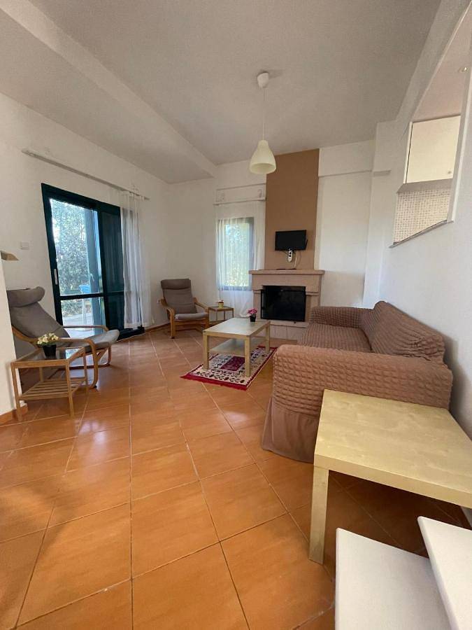 Location de vacances pour 5 personnes, avec jardin ainsi que piscine et vue, animaux acceptés dans Ildir - 4