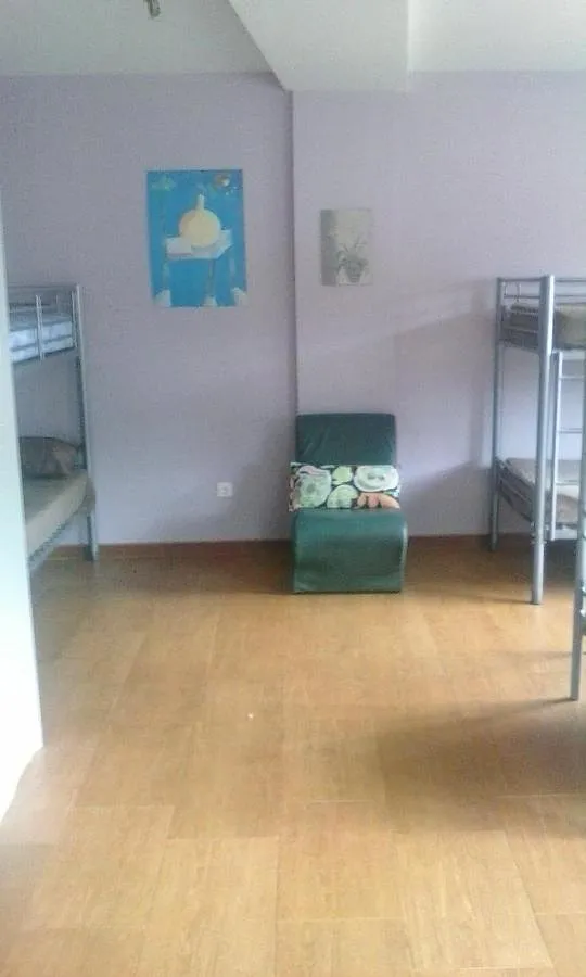 Hostal para 8 personas, con vistas - 1