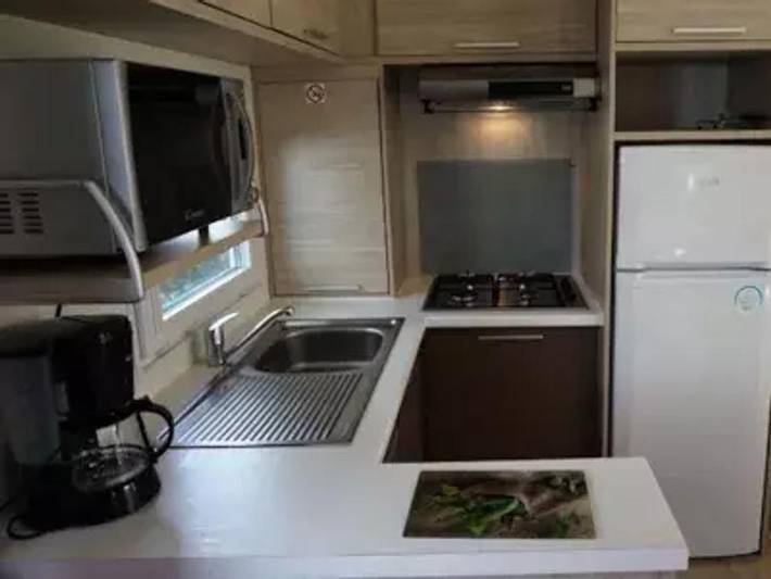 Mobil home pour 6 personnes, avec bassin pour enfant et piscine à Givrand - 4