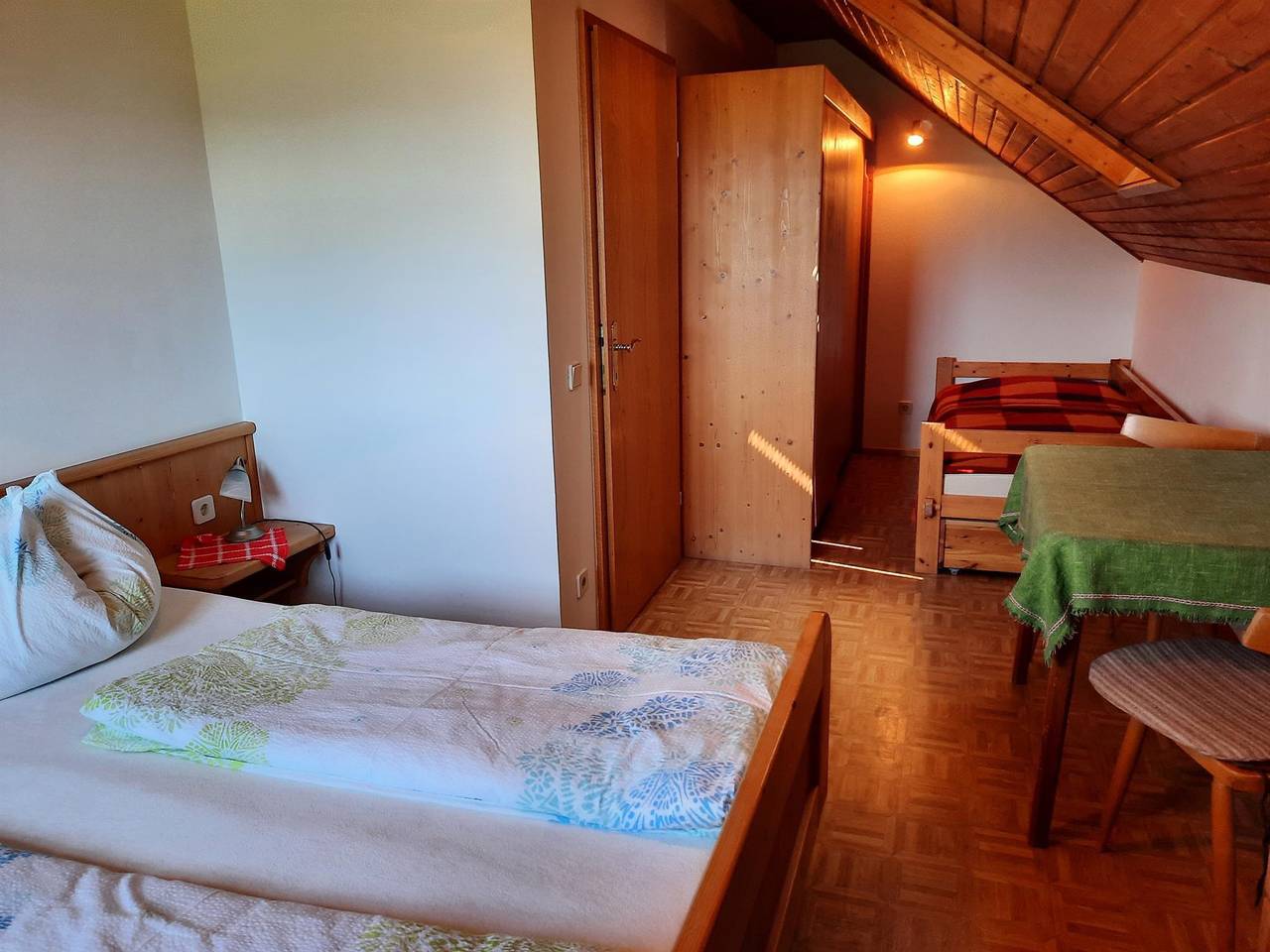 Ferienwohnung Bergsicht, 2 Schlafräume in Feldkirchen in Kärnten, Bezirk Feldkirchen