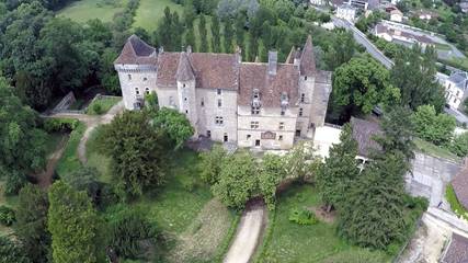 Chambre d’hôte pour 4 personnes, avec jardin à Château-l'Évêque