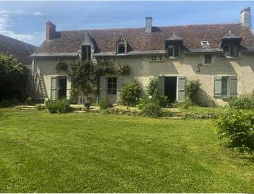 Chambre d’hôte pour 2 personnes, avec piscine ainsi que jardin et vue dans Marcilly-sur-Vienne