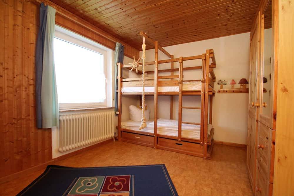 Gemütliches Kinder- und Hundefreundliches Ferienhaus in ruhiger Wohnsiedlung in Neßmersiel, Dornum