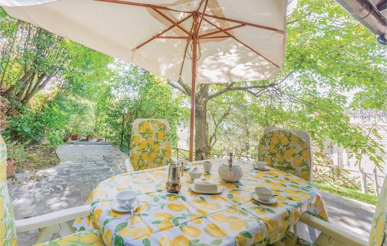 Ferienhaus für 6 Personen, mit Terrasse und Garten in Latium - 2