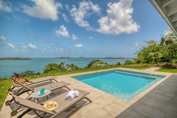 Cottage pour 7 personnes, avec terrasse et piscine dans Baignoire de Joséphine