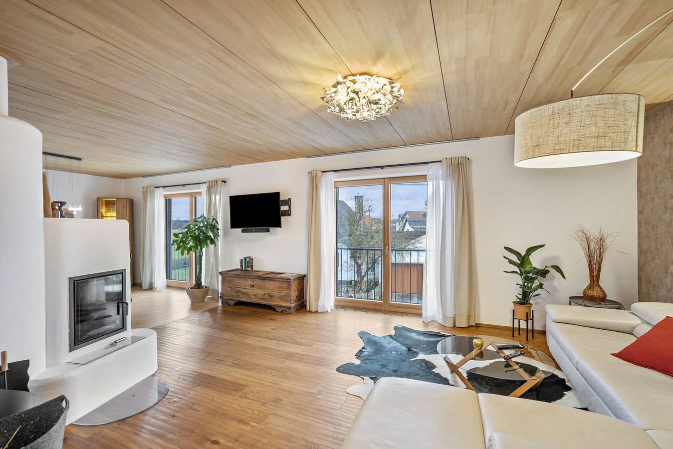 Appartement entier, Appartement 'Mit Herz und Holz' avec balcon et Wi-Fi in Penzing, Romantische Straße