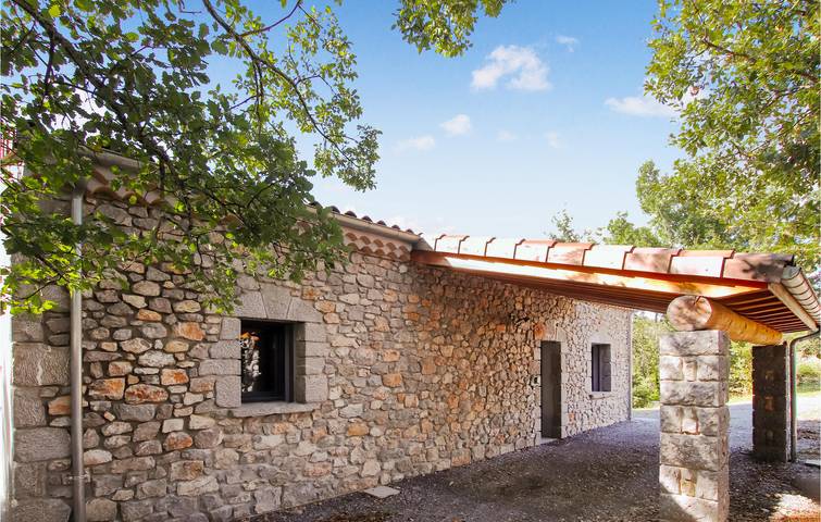 Luxuriöses 75qm Apartment mit Pool und Parkplatz, 1km zum Stadtzentrum in Labeaume, Ardèche
