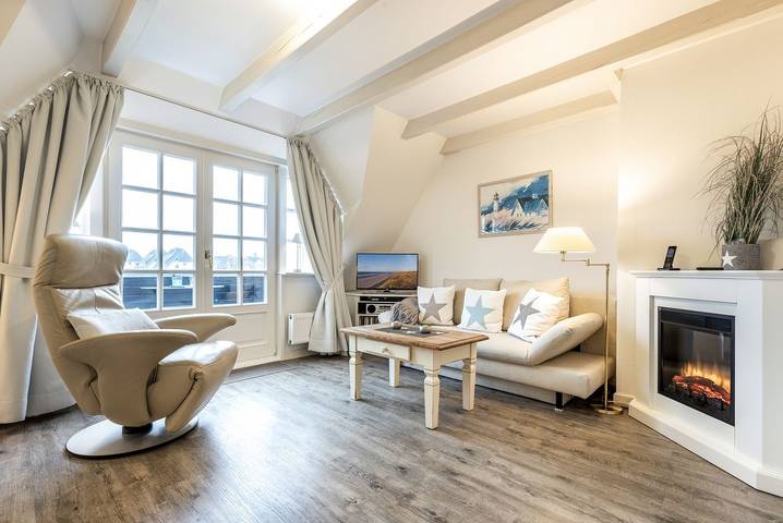 Ganze Wohnung, Strandnah gelegenes, komfortables 2-Raum-Appartement im Ober- und Dachgeschoss in Nordfriesische Inseln (Schleswig-Holstein) (Schleswig-Holstein), Wenningstedt