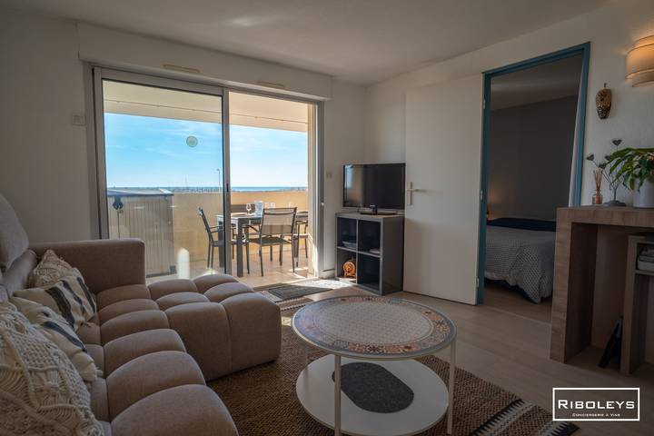 Gîte pour 4 personnes, avec Balcon et Piscine à Vias