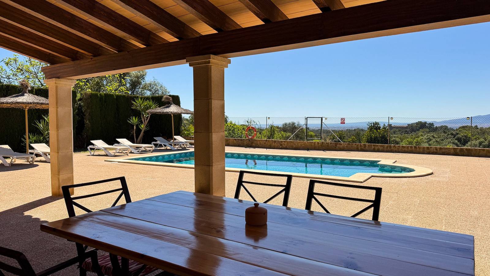 Villa Sa Tanca con vistas al mar, vistas a la montaña, Wi-Fi, piscina y jardín; in Portol, Marrachí