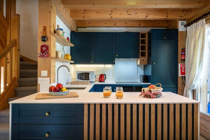 Chalet pour 8 personnes, avec balcon et sauna, adapté aux familles dans Chinaillon - 4