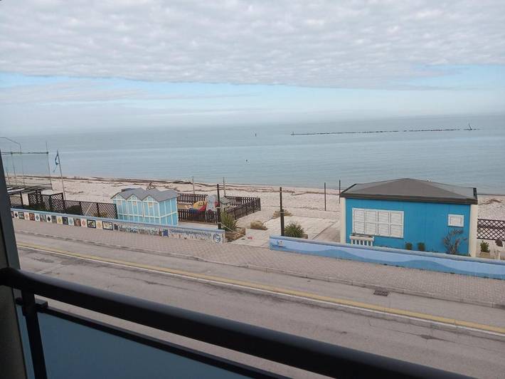 Casa vacanza per 6 persone, con Balcone e Terrazza nonché Panorama a Marotta