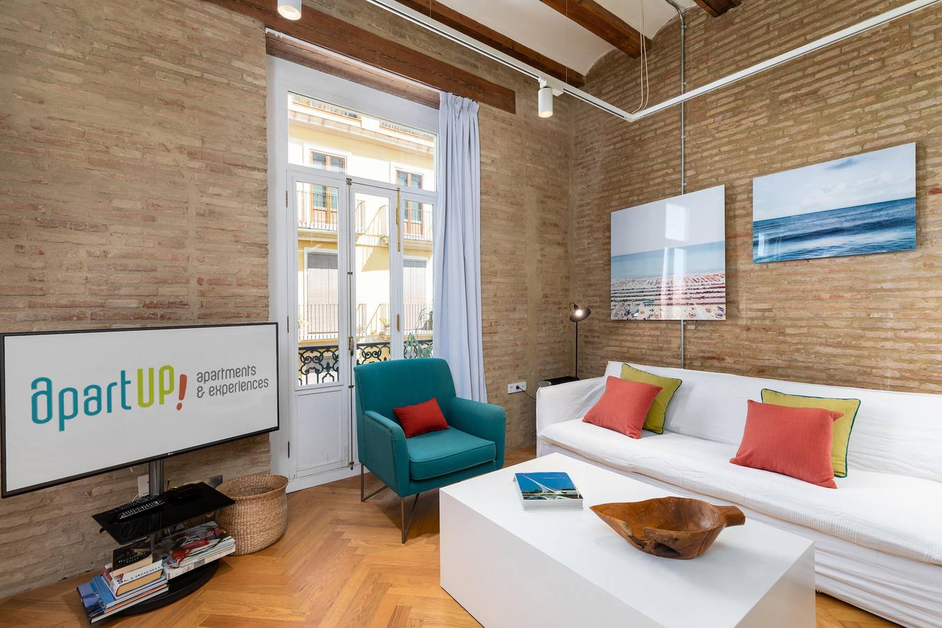 Entire apartment, Reina Deluxe in Valencia City Centre, Valencia