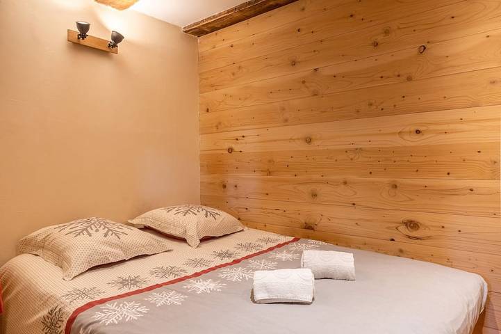 Gîte pour 3 personnes, avec jardin à Les Clefs - 2