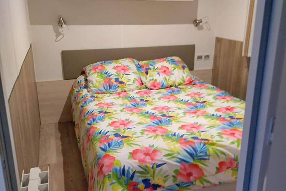 Lovely mobile home 10 km from Annecy and its magnificent lake in Vaulx, Región de Annecy