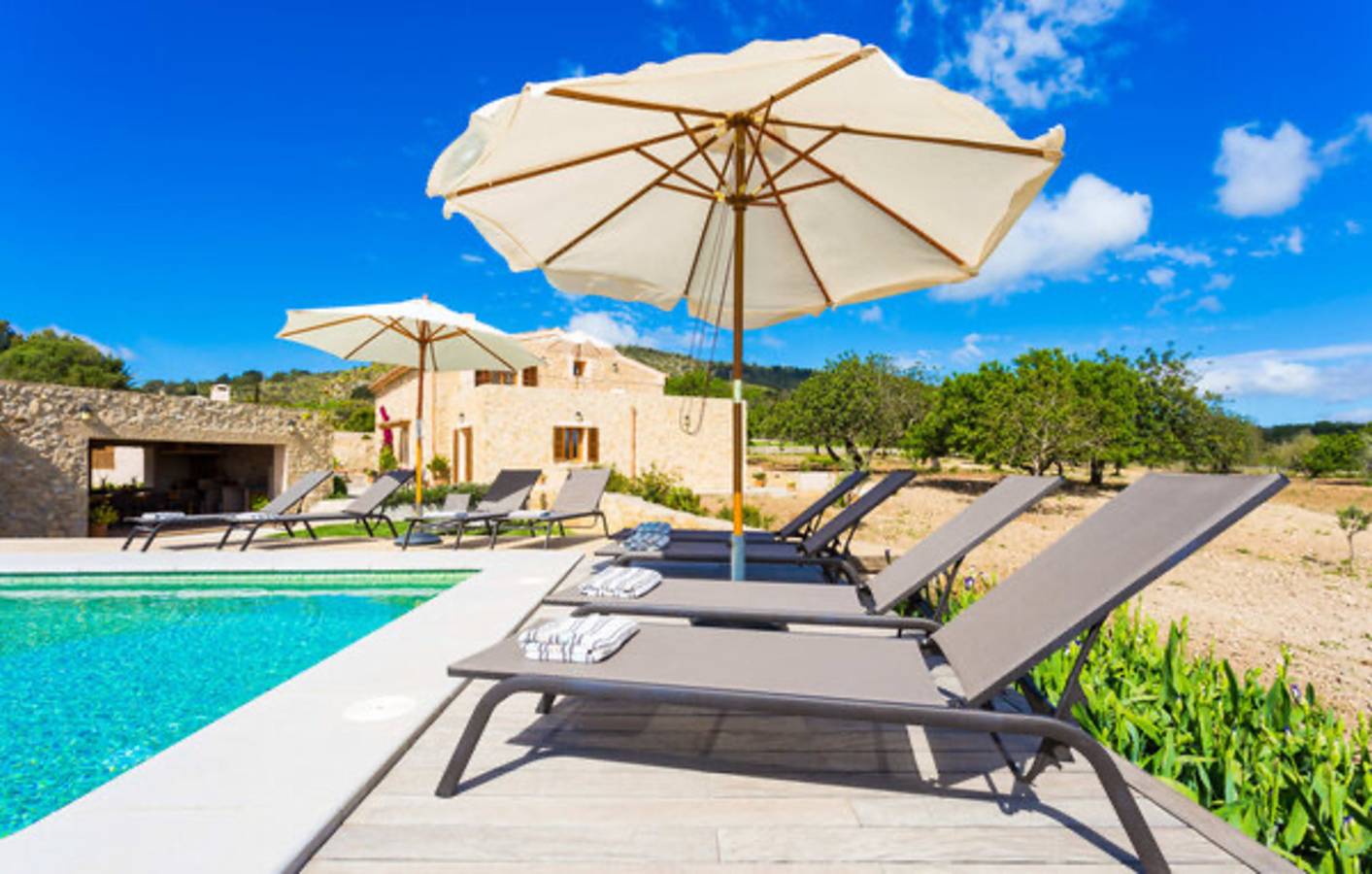Landhaus 'Els Clepes' mit Bergblick, privatem Pool und Wlan in Son Servera, Mallorca Osten