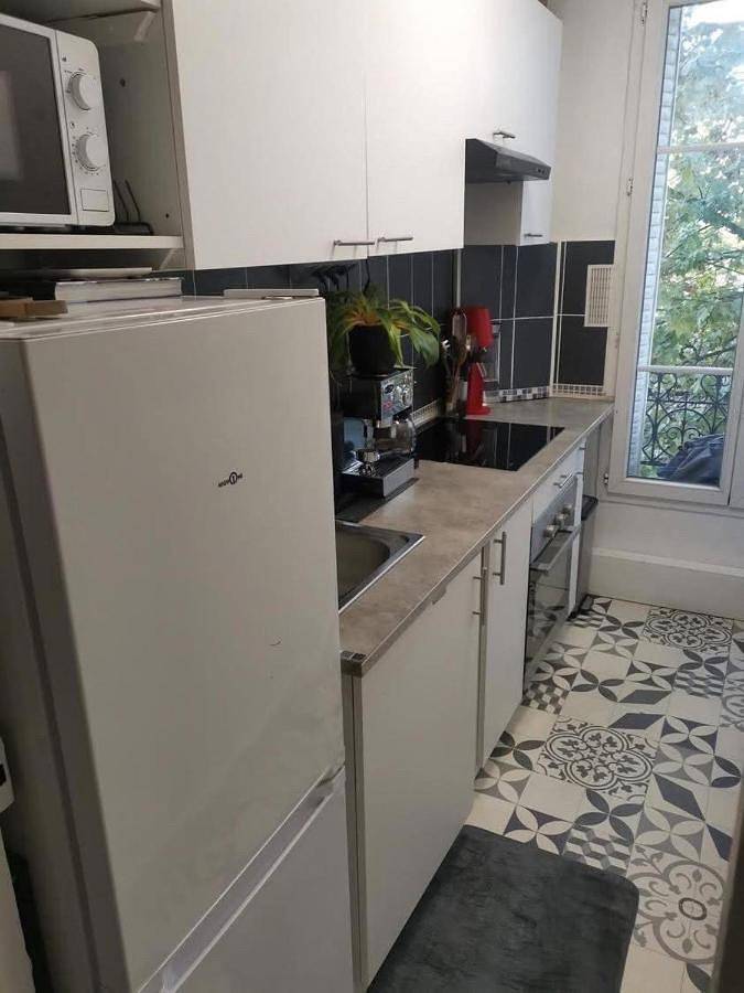 Appartement entier, One-Bedroom Apartment in Saint-Jean-Bonnefonds, Parc Naturel Régional du Pilat
