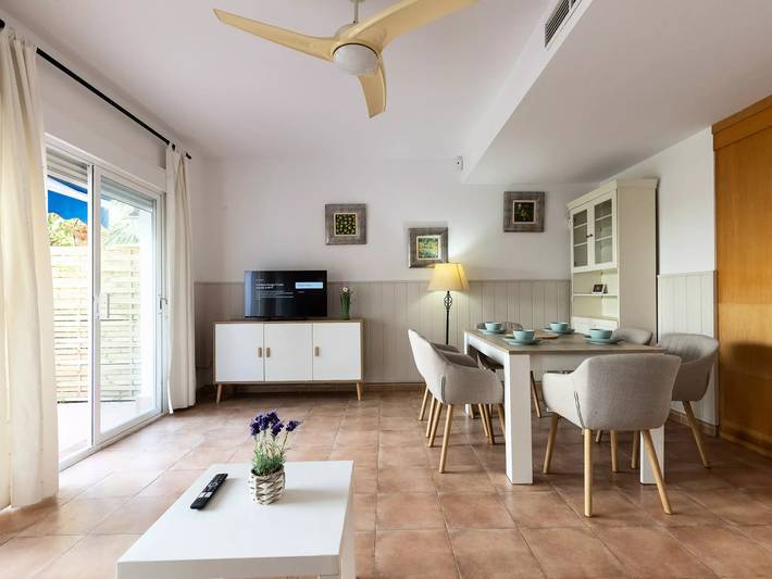 Finca für 8 Personen, mit Pool und Garten in Salou - 4