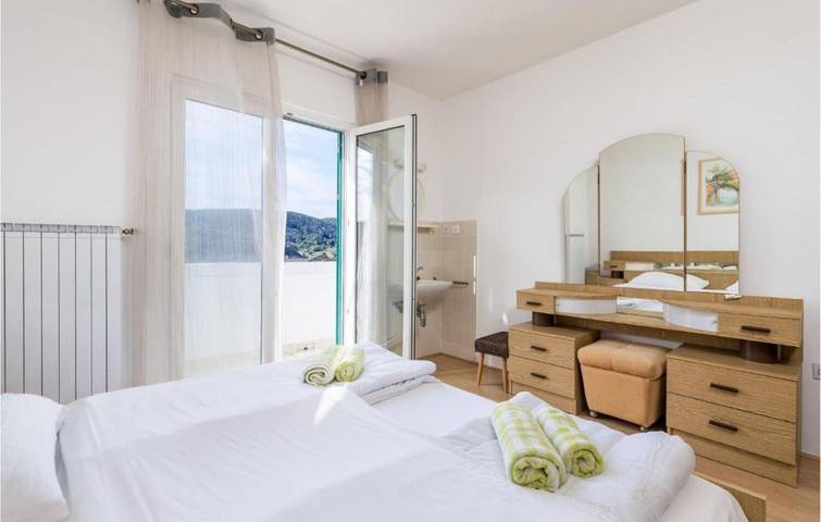 Ferienwohnung für 6 Personen, mit Terrasse in Supetarska Draga - 4