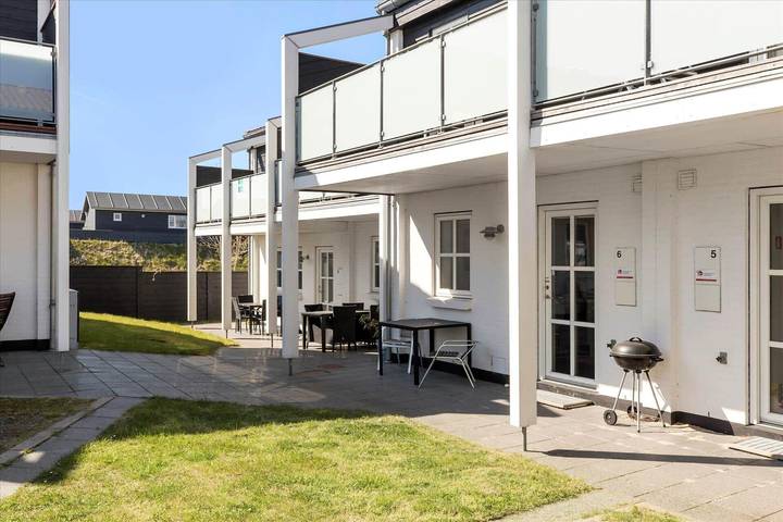 Ferienwohnung für 4 Personen, mit Balkon und Whirlpool sowie Terrasse in Tversted
