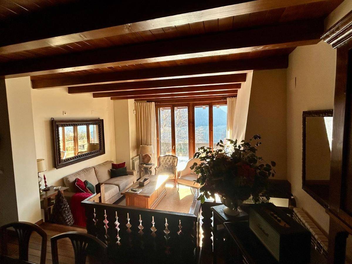 Three-Bedroom Chalet in Baqueira, Naut Aran