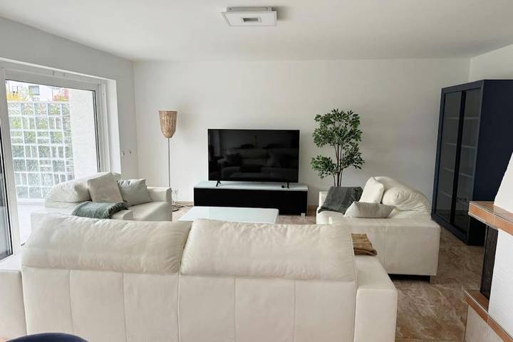 Casa de vacaciones para 10 personas, con jardín - 1