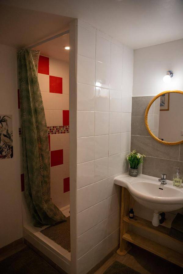 Chambre d’hôte pour 3 personnes, avec jardin et terrasse, animaux acceptés à Portiragnes - 4