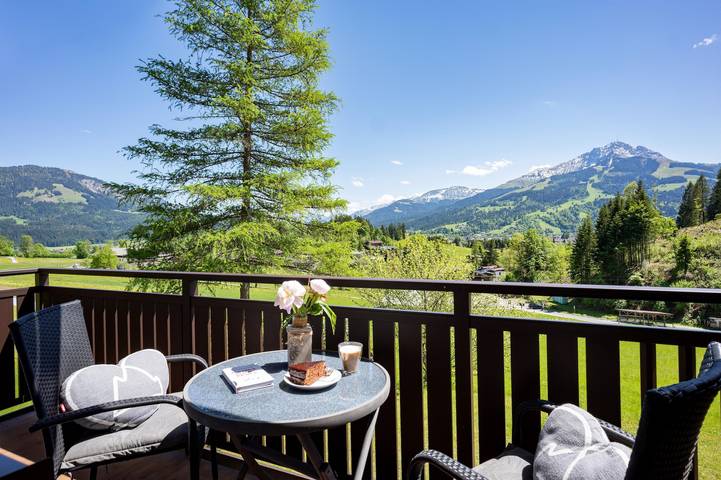 Gîte pour 2 personnes, avec Balcon et Terrasse ainsi que Jardin et Sauna à St. Johann in Tirol - 2