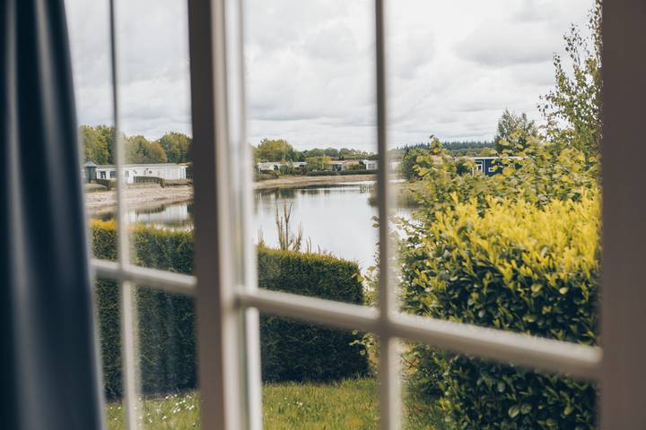 Ferienhaus für 4 Personen, mit Terrasse und Balkon/Terrasse sowie Kinderpool in Drenthe - 2